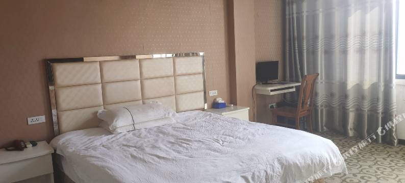龙泉鸿泰商务宾馆图片