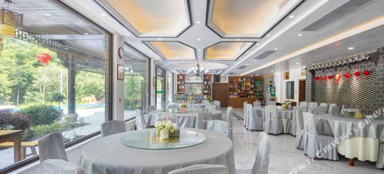 绿环度假酒店(泾县水墨汀溪店)图片