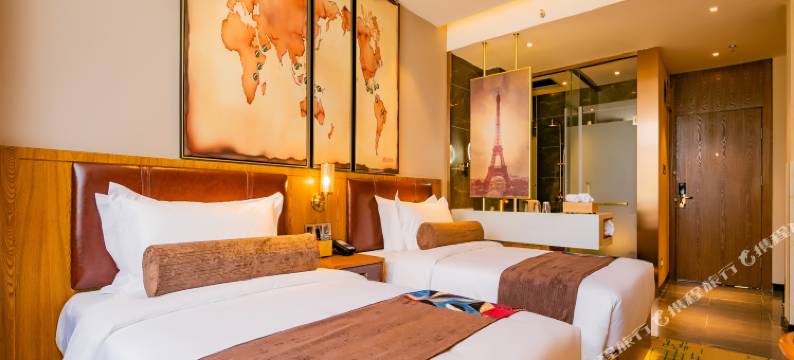 喆一菲酒店(西宁荣豪花园店)图片