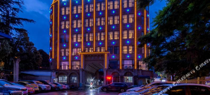 昆明金色莲华酒店图片