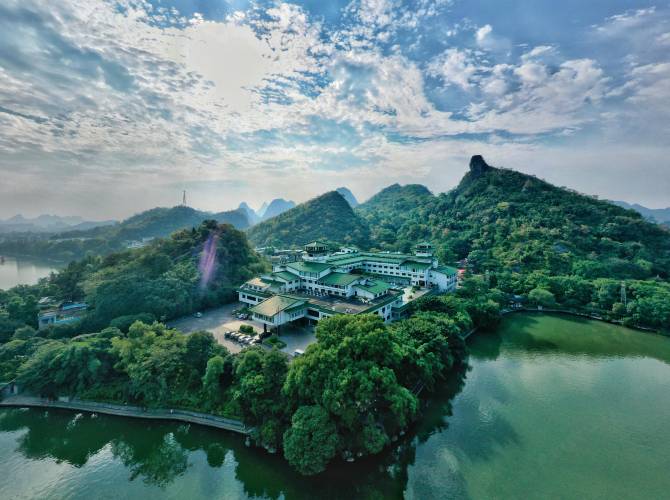 桂林桂湖飯店(兩江四湖東西巷店) 桂林桂湖飯店(兩江四湖東西巷店)
