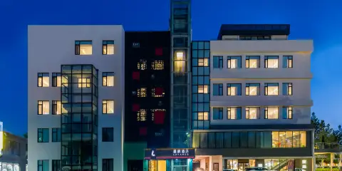 麗楓酒店(天津東麗開發區地鐵站店)