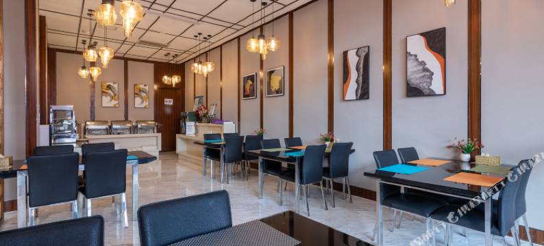 网鱼电竞酒店(上海莘庄地铁站店)图片