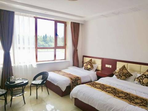 辉南龙兴大酒店