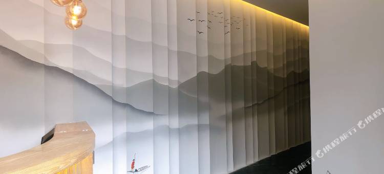 诗雅图轻奢酒店(深圳书城南山城南山地铁站店)图片