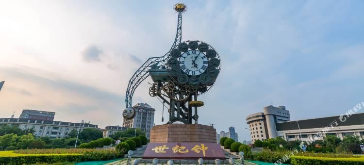 柏纳酒店(天津站南广场津湾广场地铁站店)图片