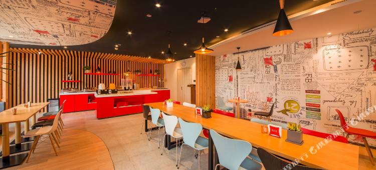 艺龙瑞云酒店(石家庄火车站孙村地铁站店)图片