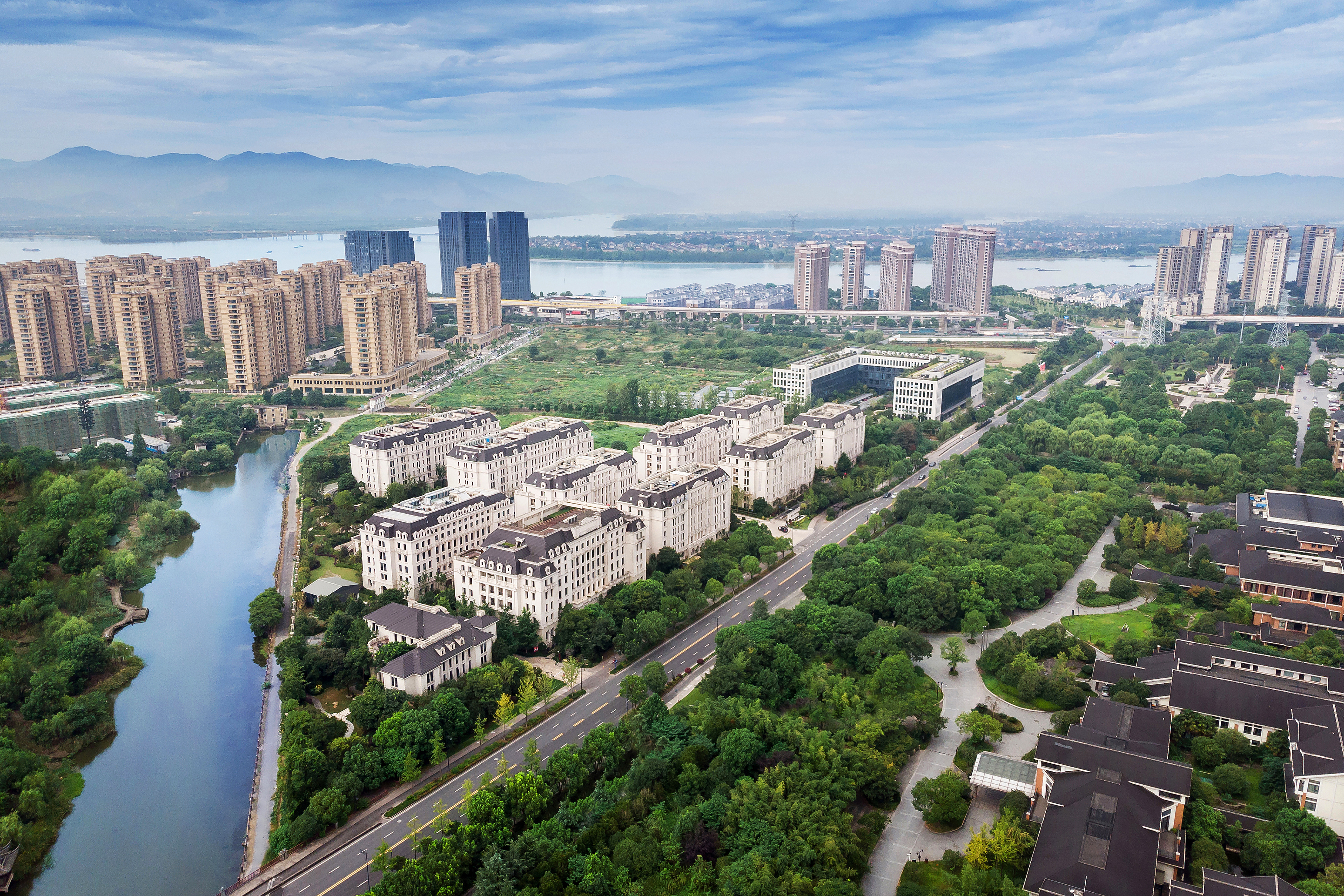 Hangzhouyuxiang Lake Health ResortOver view