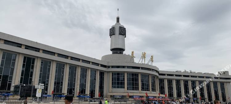 花房姑娘青年旅舍(天津南开大悦城店)图片