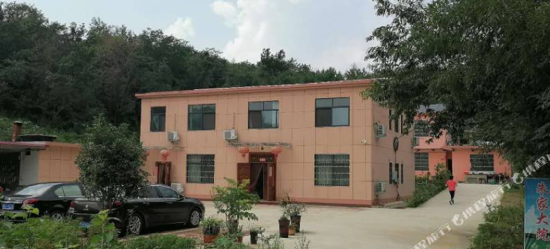 信阳朱家大院图片