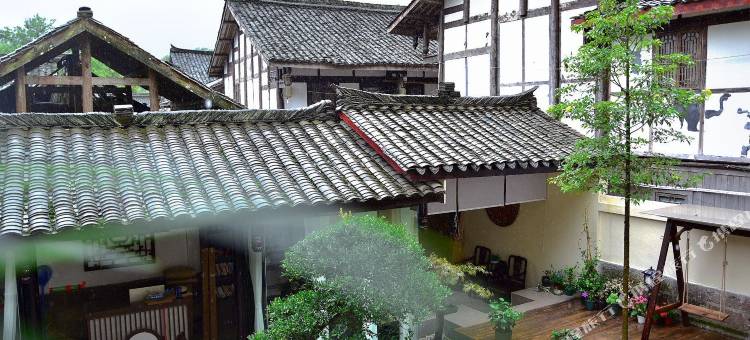 上里清晨民宿(韩家大院店)图片