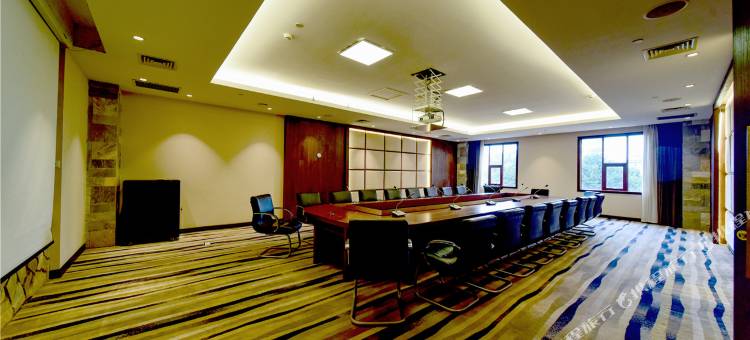 嵩明域见度假酒店图片