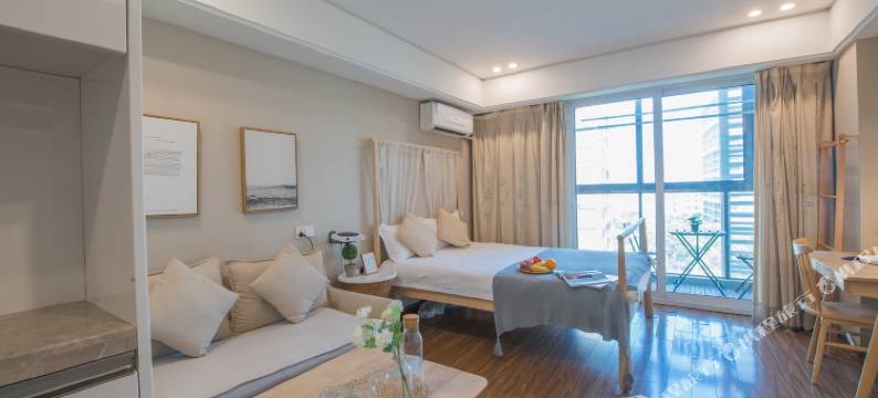 宜佳精品影院公寓(南京南站店)图片