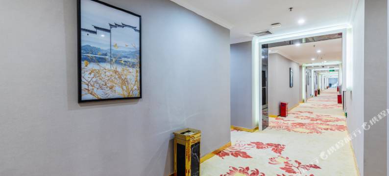 庭聚酒店(深圳国际会展中心店)图片