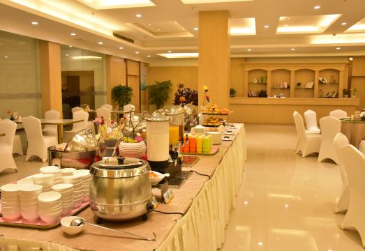 RoEasy Exquisite Hotel Hotel Overview