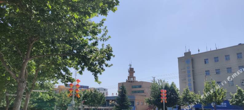 卢氏长亭精品时尚酒店图片