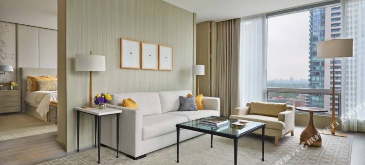 多伦多约克维尔四季酒店(Four Seasons Hotel Toronto)图片