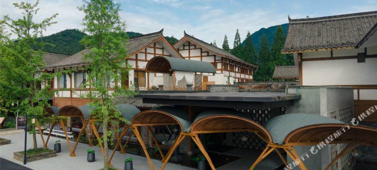 洪雅君澜·烟雨柳江度假村(柳江古镇店)图片