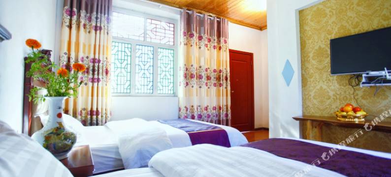 丹巴中路藏寨田园酒店图片