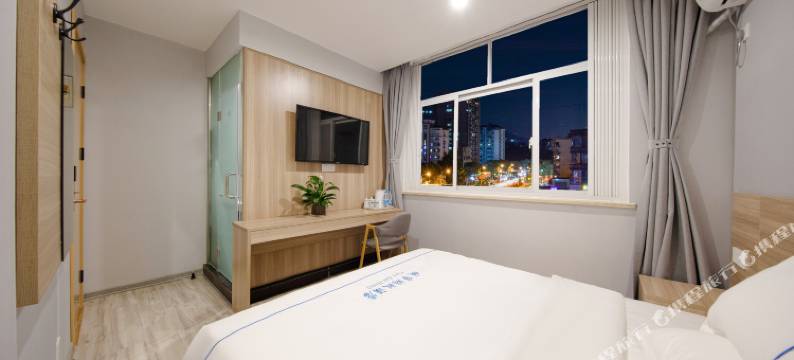 城市蚂蚁连锁酒店(南京五塘广场地铁站店)图片