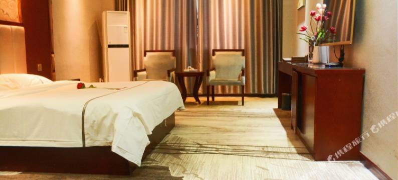 平江御临门国际酒店图片