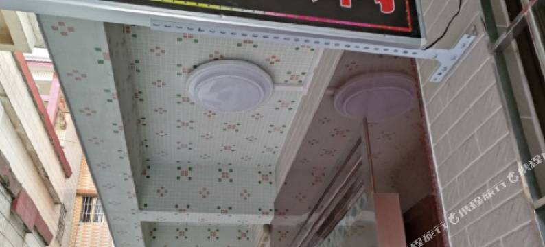 鑫鑫电梯公寓(佛山狮山店)图片