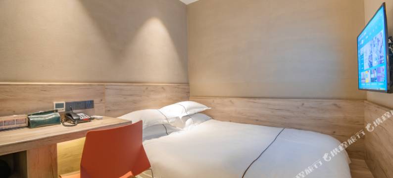 创e家青如玉酒店(杭州西湖湖滨银泰in77店)图片