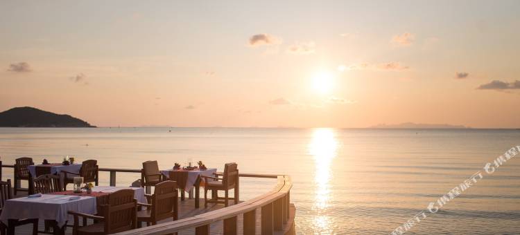 利帕别墅度假村(Lipa Lodge Beach Resort)图片