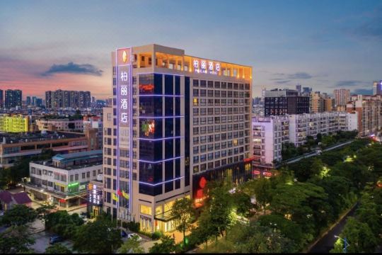 柏丽酒店(佛山顺德乐从家具城店)预订价格,联系电话位置地址【携程