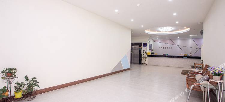 新印象创意主题酒店(广东医科大学附属医院店)图片