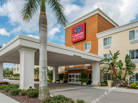 舒适套房酒店-萨拉索塔-西耶斯塔岛