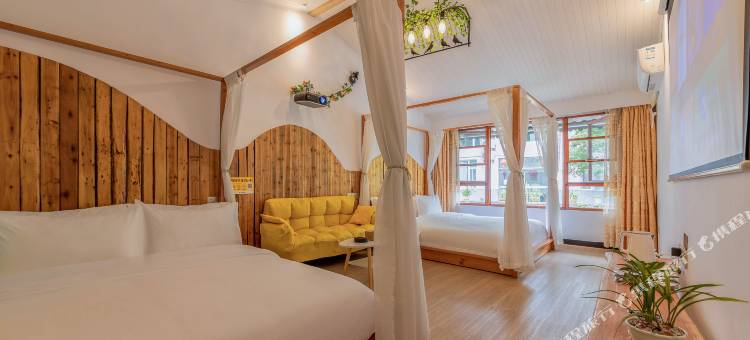 峨眉山平湖山庄(景区店)图片