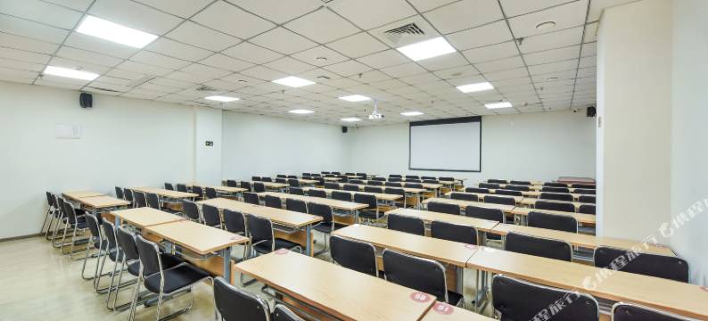 重庆叠彩山莱斯公寓图片