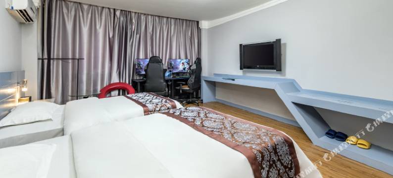 缤纷电竞酒店(福州三叉街地铁站店)图片