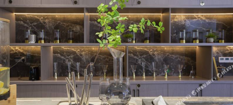 MT智能酒店(雷州站西湖大道店)图片