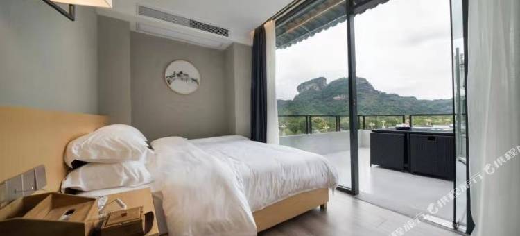 武夷山溪隐山房(三姑度假区印象大红袍剧场店)图片