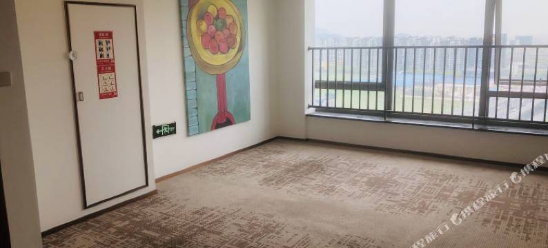 苏州潮无止竞电竞公寓(悠方店)图片