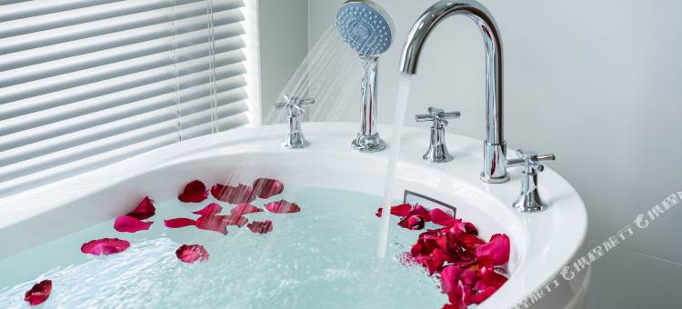 香格里拉云月涵雅客栈(独克宗古城大佛寺转经筒店)图片