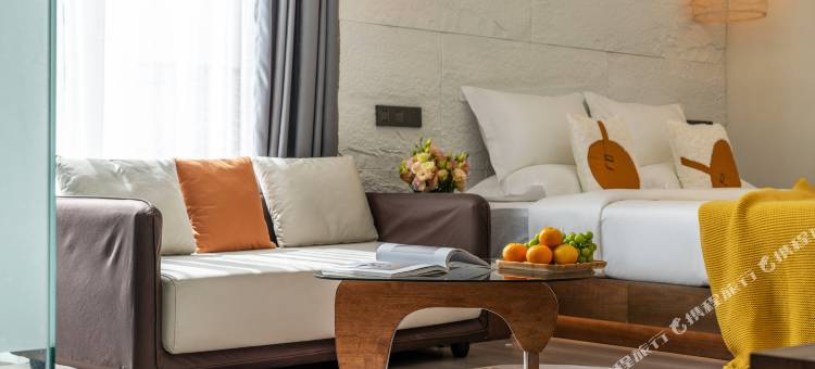 香格里拉云月涵雅客栈(独克宗古城大佛寺转经筒店)图片