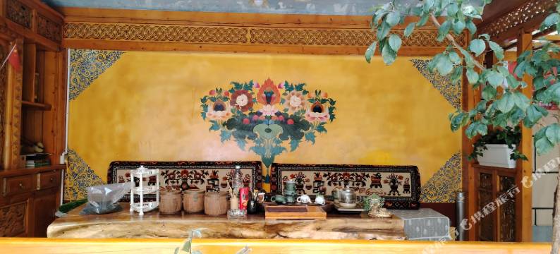 香格里拉品松楚藏族民居客栈图片