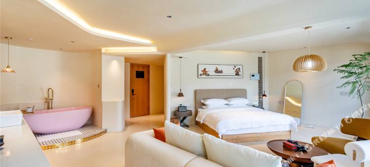 拉萨千里走单骑·六悦民宿(布达拉宫店)图片