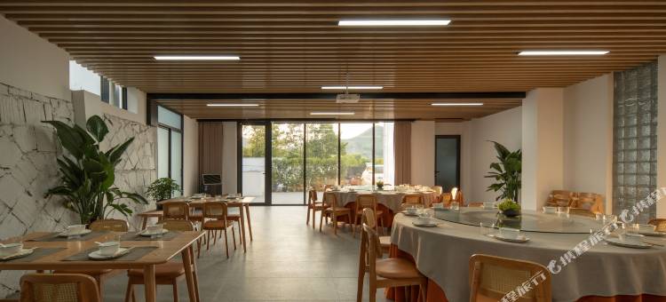 莫干·喜栗ins风环山温泉度假民宿图片