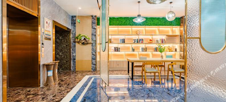 诸城云朵影巢酒店图片