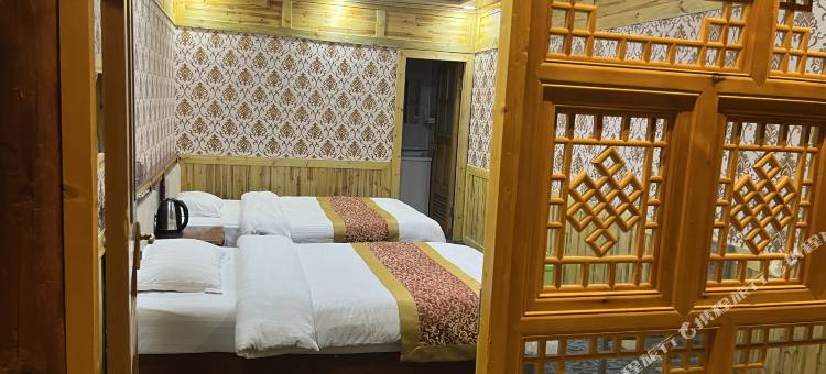 共和卓巴仓文化主题酒店图片