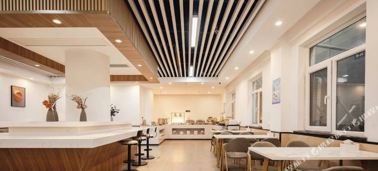 格丽酒店(威海刘公岛码头威海公园店)图片