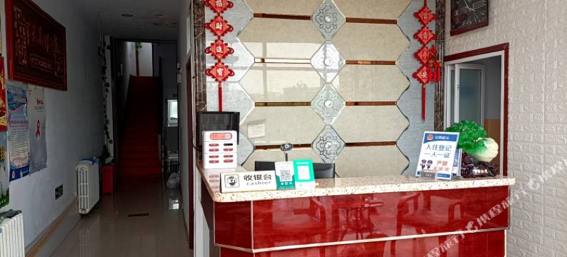 柏翔宾馆(集宁师范学院白海校区店)图片