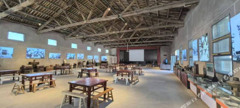 大柴旦向山野营地图片