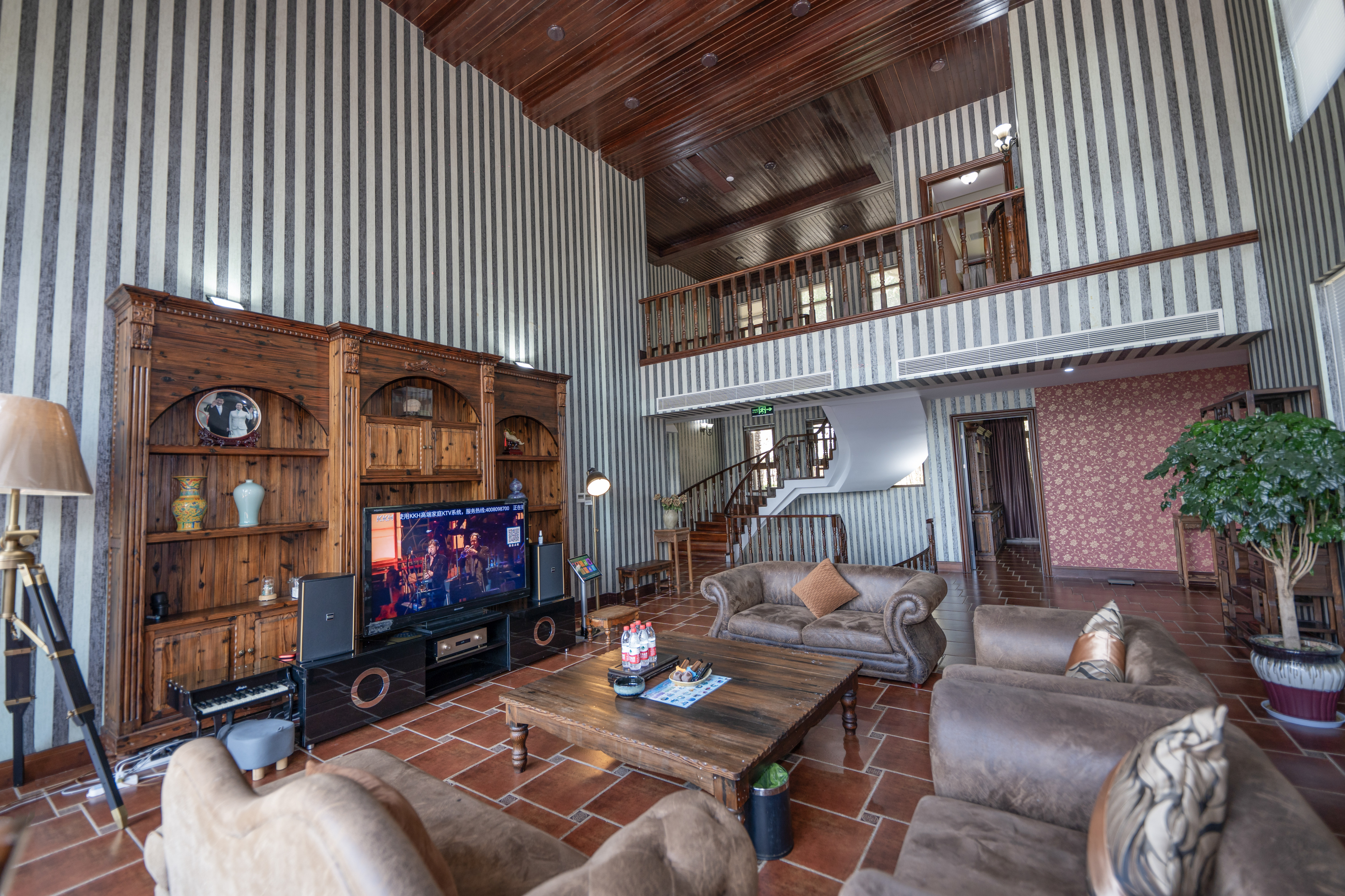 Qiandao Lake Qianhui Binjiang Holiday B&BOver view