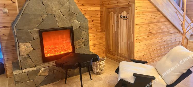 以北木居酒店(漠河北极村店)图片