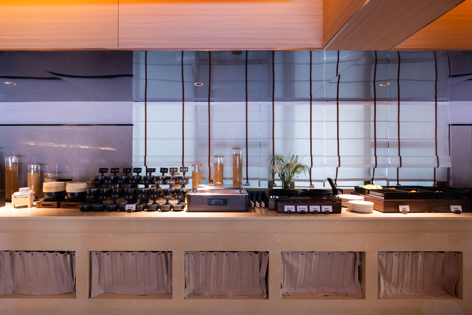 Atour X Hotel Dongguan Dalang Town Songshan Lake North Station Over view